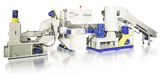 側粉碎單機式模頭切製粒機(N型)